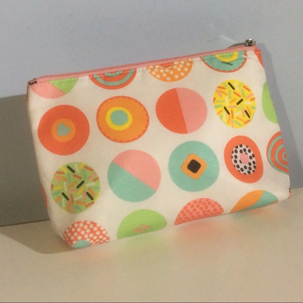 Clinique Donuts Cosmetic Bag Travel Storage Case Top Zip Circle Print Clutch
